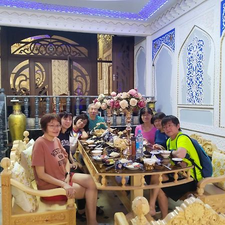 Hotel Rizqiro'Z Boutique Buxoro Luaran gambar