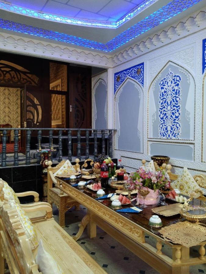 Hotel Rizqiro'Z Boutique Buxoro Luaran gambar