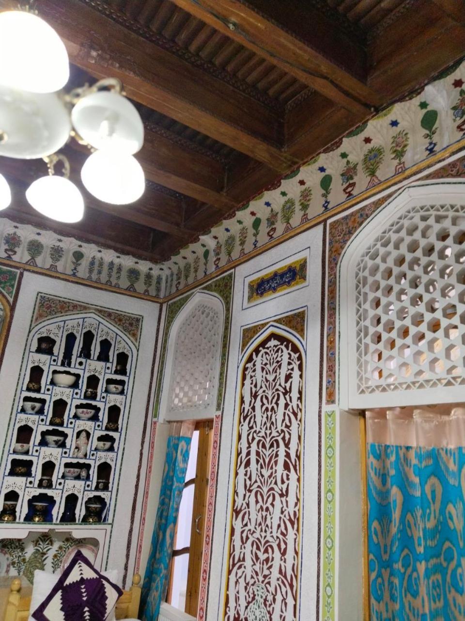 Hotel Rizqiro'Z Boutique Buxoro Luaran gambar