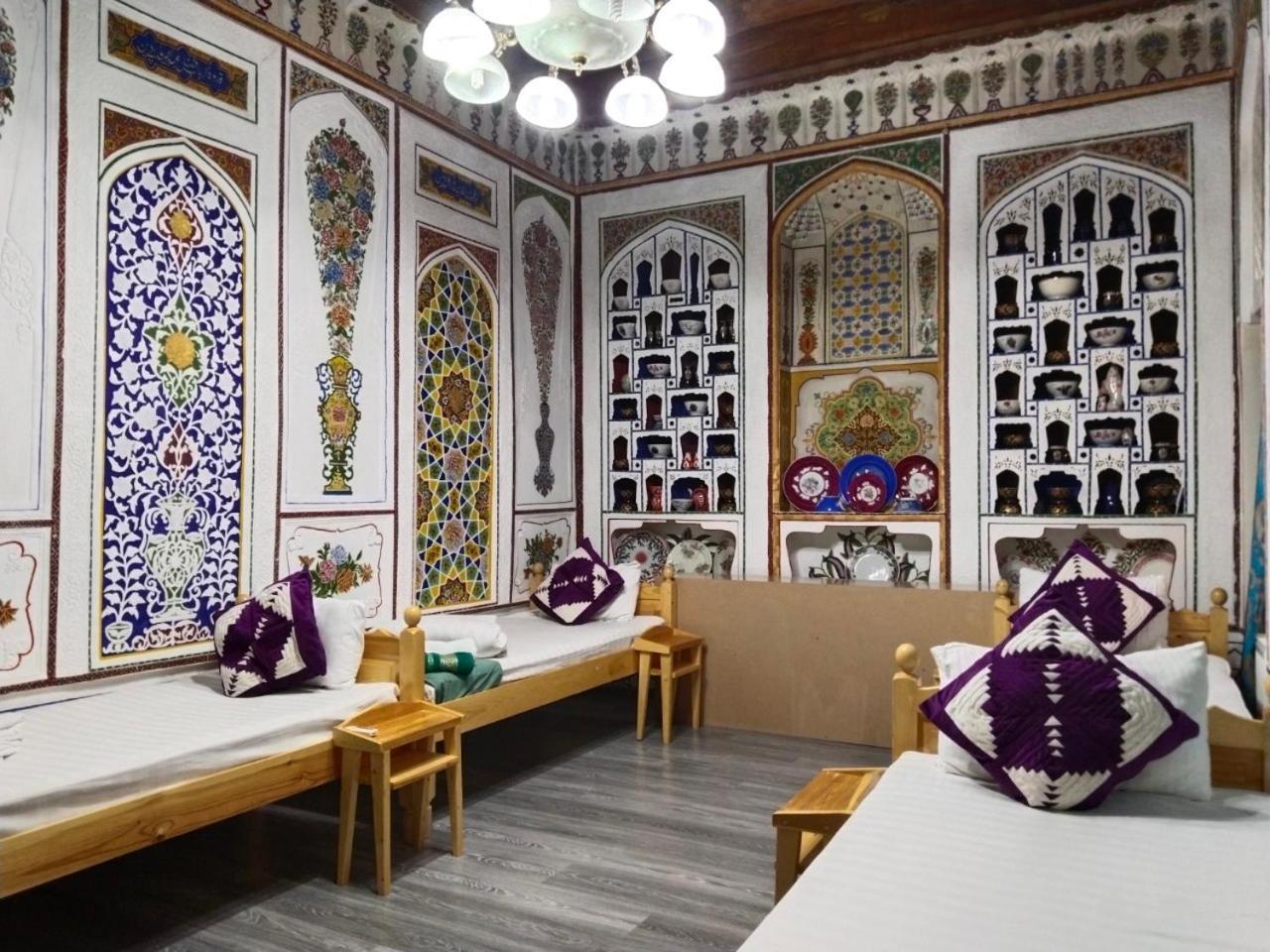 Hotel Rizqiro'Z Boutique Buxoro Luaran gambar